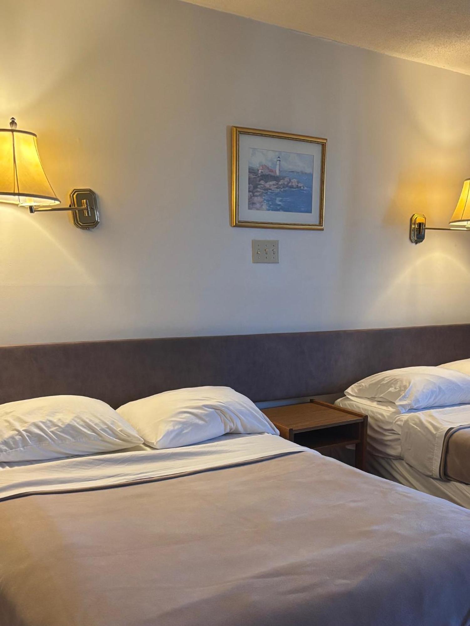 Hotel The 2*